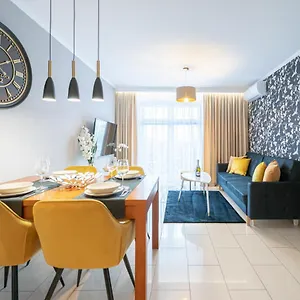 55m2 - Darmowy Garaz - Klimatyzacja - Centrum - 24na7 Apartment